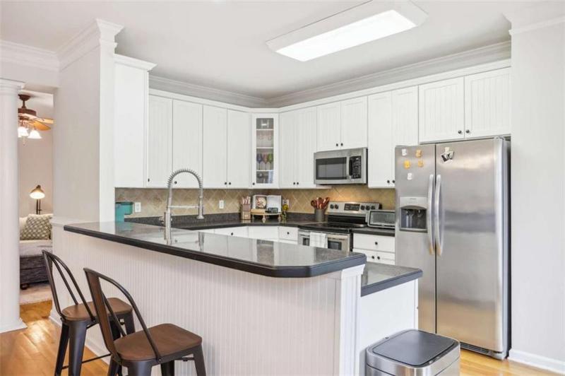 Image for property 49 High Point Circle, Newnan, GA 30265