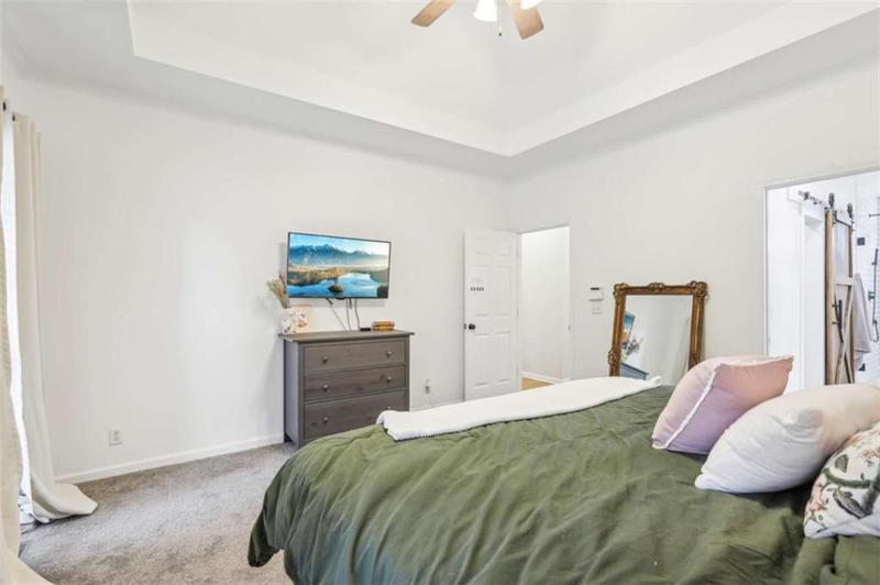 Image for property 49 High Point Circle, Newnan, GA 30265