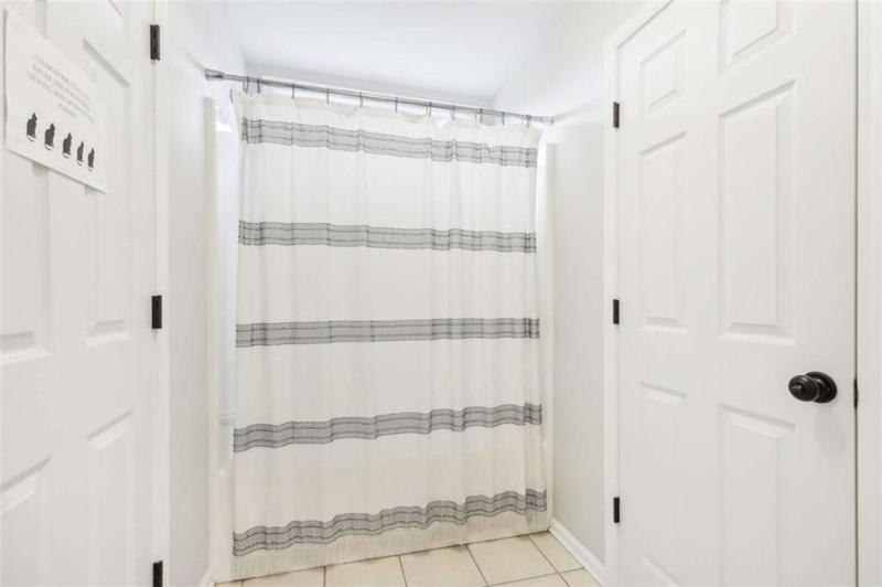 Image for property 49 High Point Circle, Newnan, GA 30265