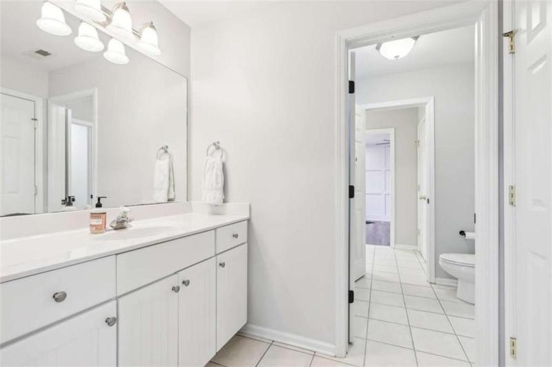 Image for property 49 High Point Circle, Newnan, GA 30265