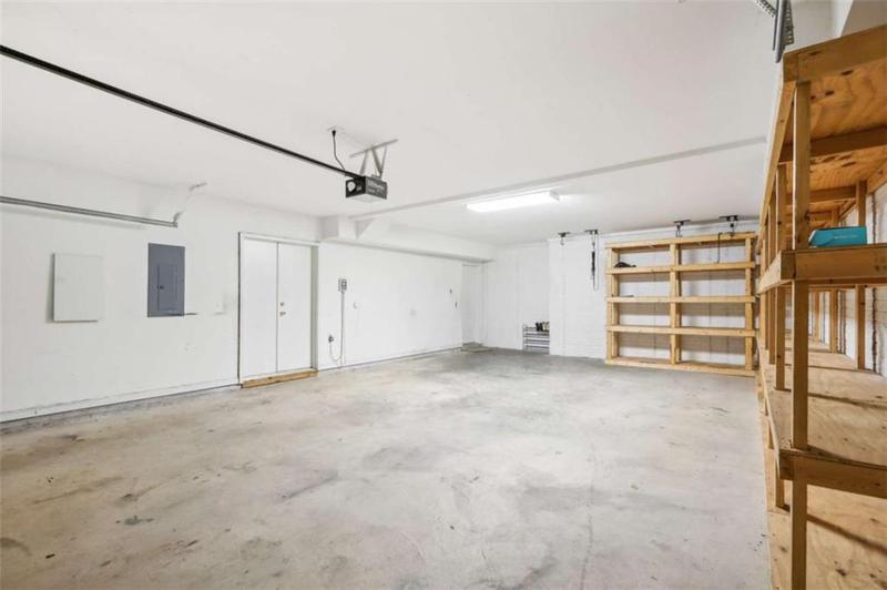 Image for property 49 High Point Circle, Newnan, GA 30265