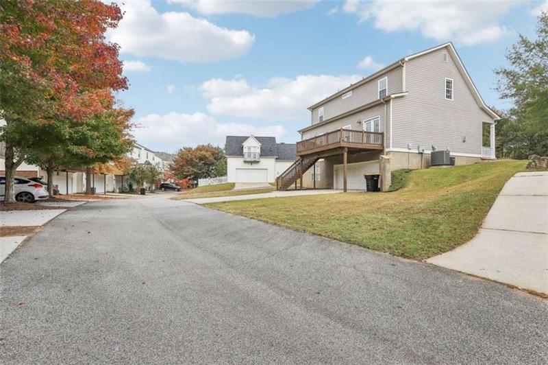 Image for property 49 High Point Circle, Newnan, GA 30265