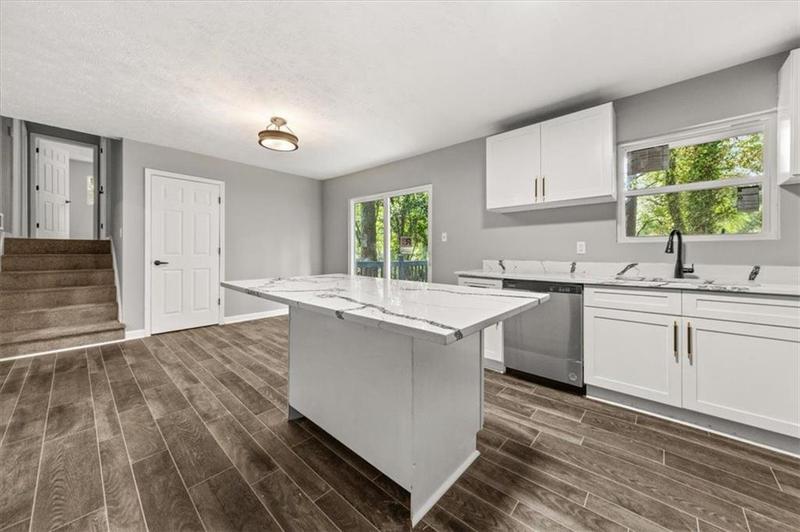 Image for property 1730 SALINA Drive, Jonesboro, GA 30236