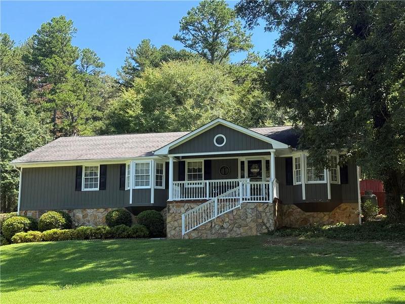 Image for property 209 Ridgewood Road, Cedartown, GA 30125