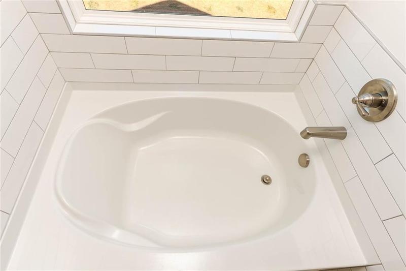 Image for property 43 Hampton Ridge Way, Jefferson, GA 30549