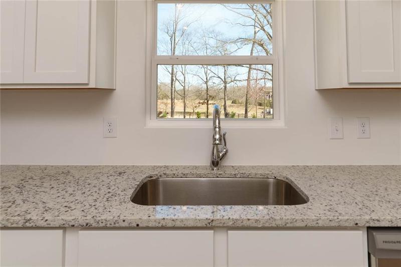 Image for property 43 Hampton Ridge Way, Jefferson, GA 30549