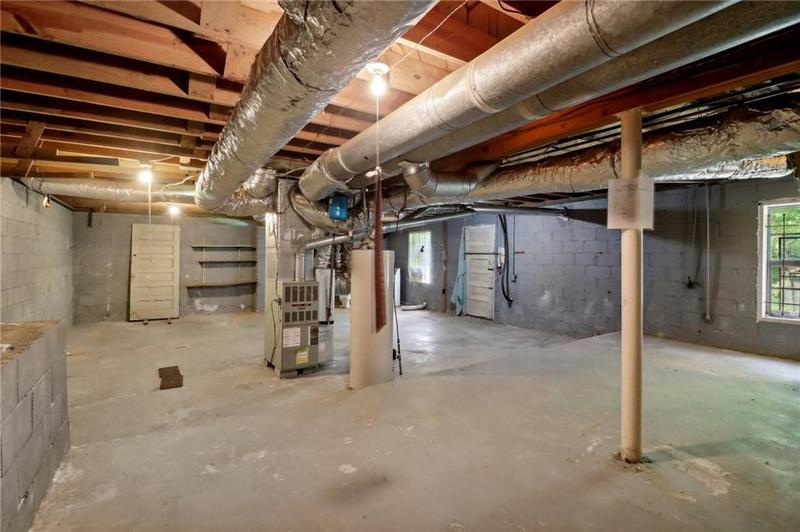 Image for property 1272 Breezy Lane, Atlanta, GA 30329