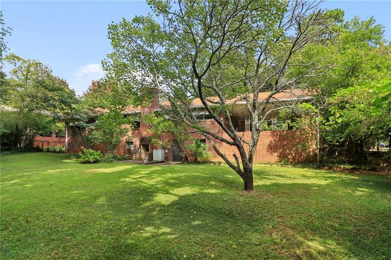 Image for property 1272 Breezy Lane, Atlanta, GA 30329