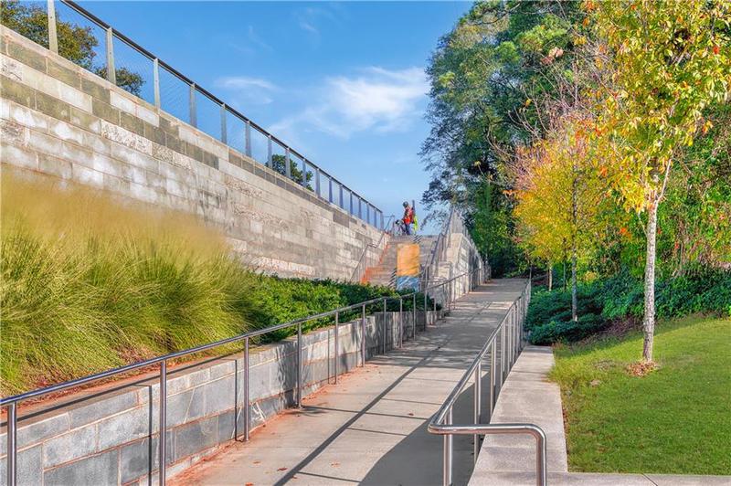 Image for property 1286 Metropolitan Parkway, Atlanta, GA 30310