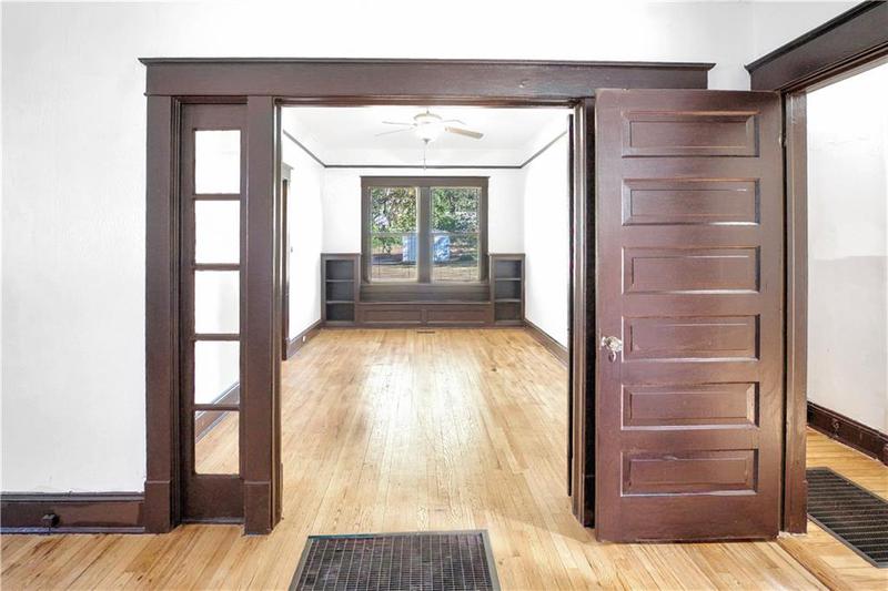 Image for property 1286 Metropolitan Parkway, Atlanta, GA 30310