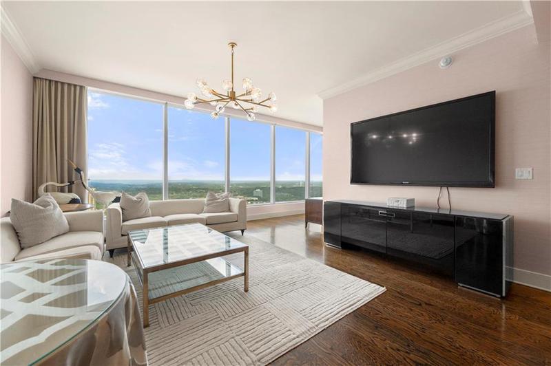 Image for property 3630 Peachtree Road 2706, Atlanta, GA 30326