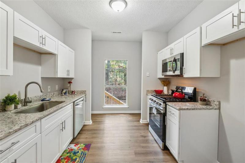 Image for property 150 OAKLAND Boulevard, Stockbridge, GA 30281