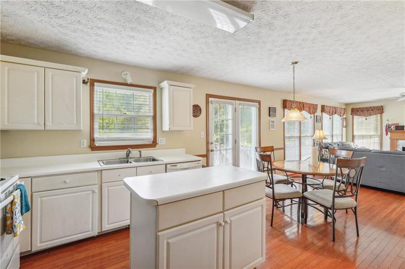 Image for property 9334 Woodsboro Court, Jonesboro, GA 30236