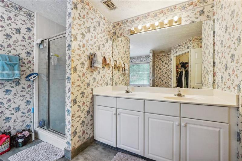 Image for property 9334 Woodsboro Court, Jonesboro, GA 30236