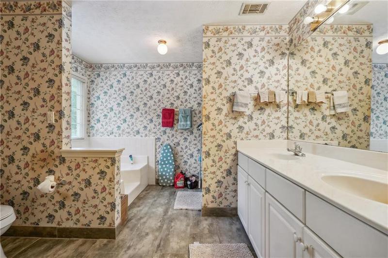 Image for property 9334 Woodsboro Court, Jonesboro, GA 30236