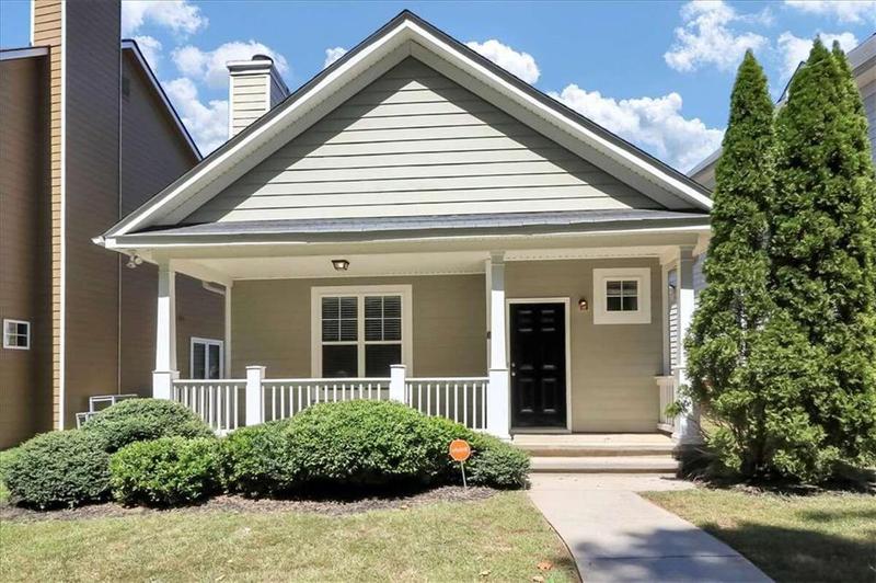 Image for property 4652 Parkway Circle, Atlanta, GA 30349