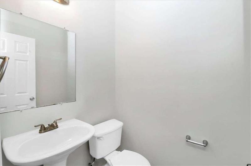Image for property 4652 Parkway Circle, Atlanta, GA 30349