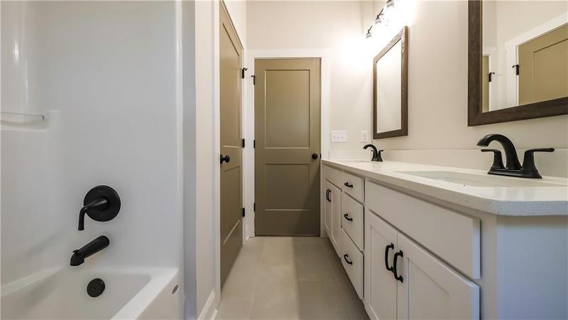 Image for property 94 Mote Road, Carrollton, GA 30117