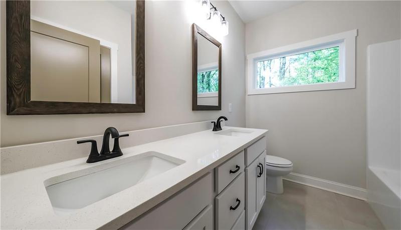 Image for property 94 Mote Road, Carrollton, GA 30117