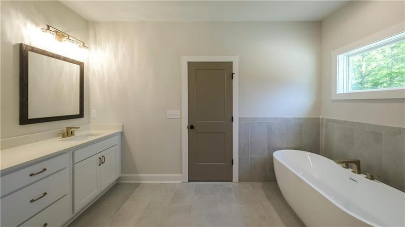 Image for property 94 Mote Road, Carrollton, GA 30117