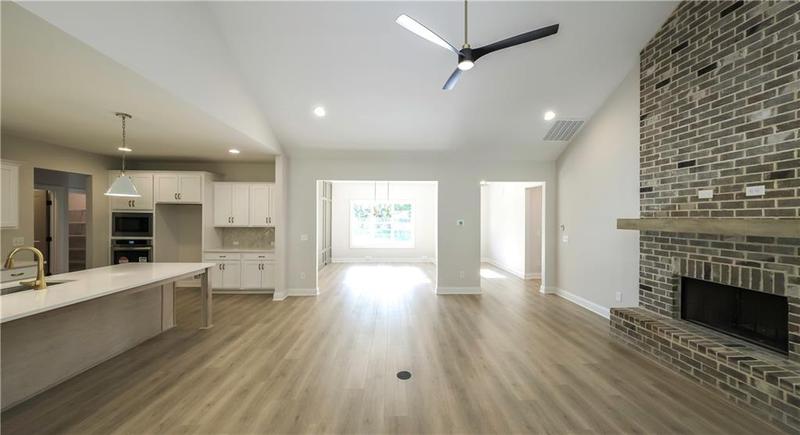 Image for property 94 Mote Road, Carrollton, GA 30117