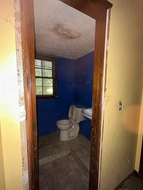 Image for property 6523 Walden Pond Road, Stone Mountain, GA 30087