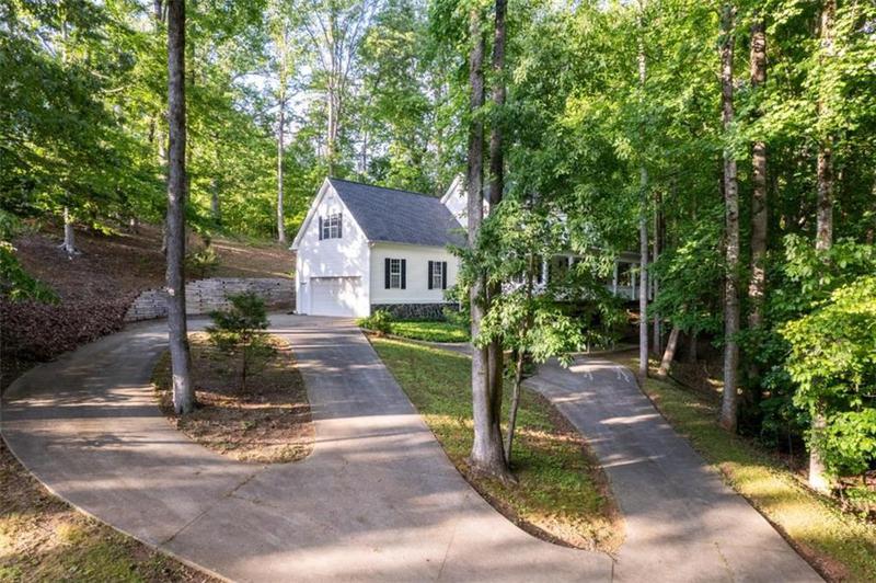 Image for property 7240 Highbrook Circle, Cumming, GA 30041