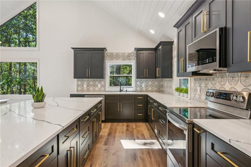Image for property 626 Petit ridge dr, Big Canoe, GA 30143