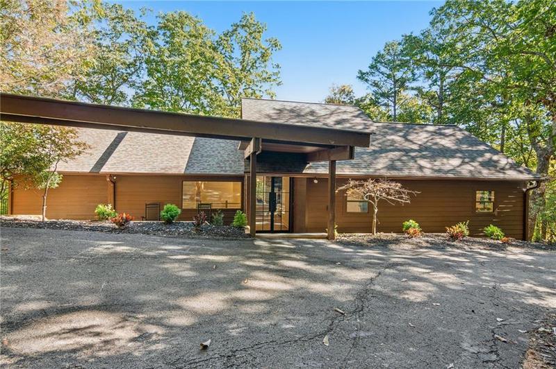 Image for property 626 Petit ridge dr, Big Canoe, GA 30143