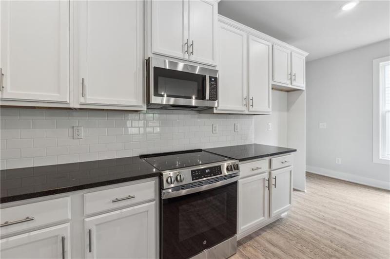 Image for property 2546 Harbor Ridge Pass, Gainesville, GA 30507