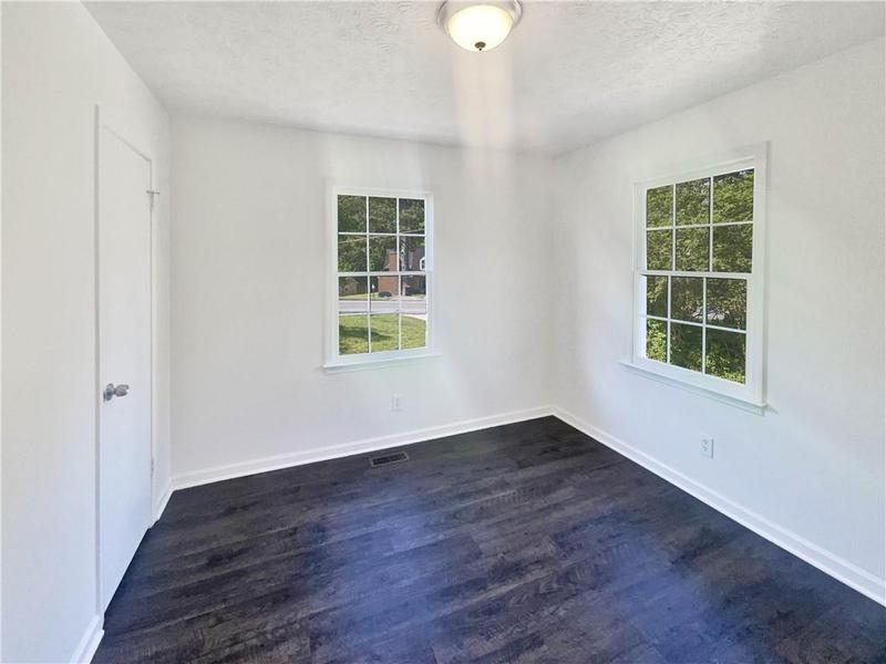 Image for property 294 Farm Ridge Drive, Woodstock, GA 30188