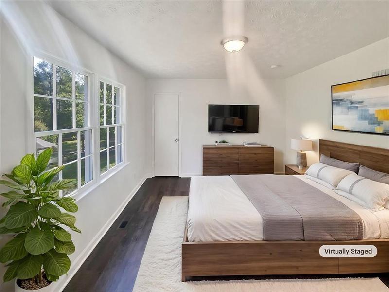 Image for property 294 Farm Ridge Drive, Woodstock, GA 30188