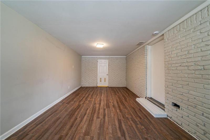 Image for property 3680 Brookcrest Circle, Decatur, GA 30032