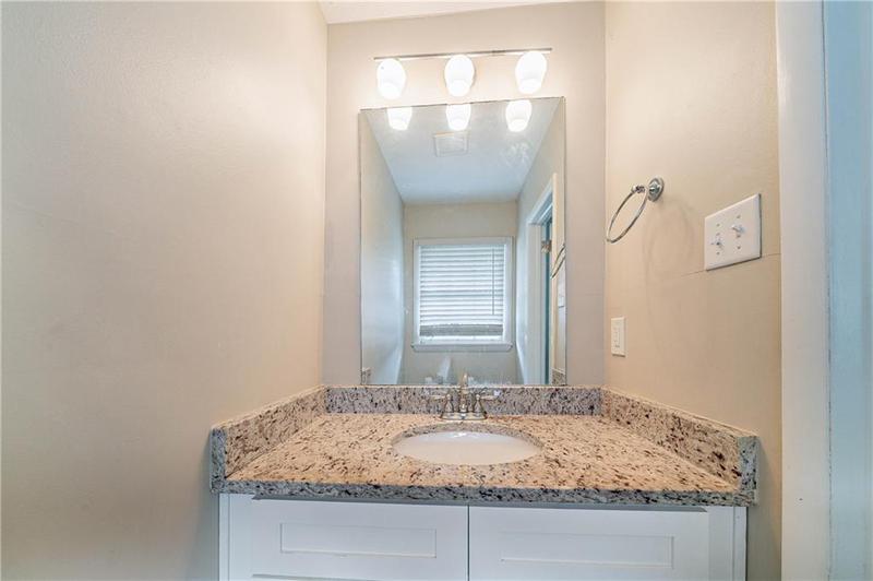 Image for property 3680 Brookcrest Circle, Decatur, GA 30032