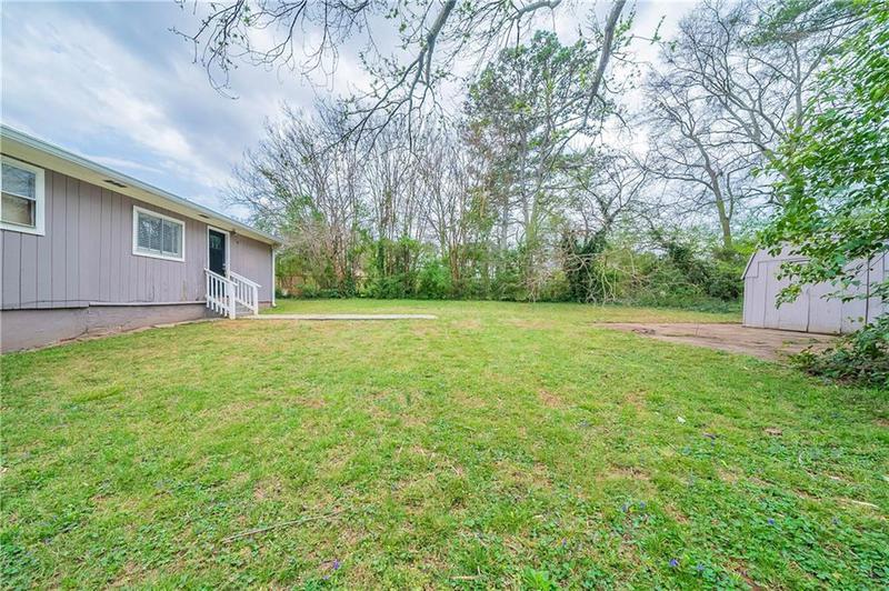 Image for property 3680 Brookcrest Circle, Decatur, GA 30032