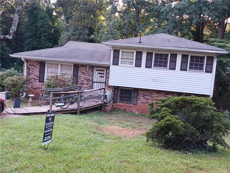 Image for property 2547 Crestdale Circle, Atlanta, GA 30316