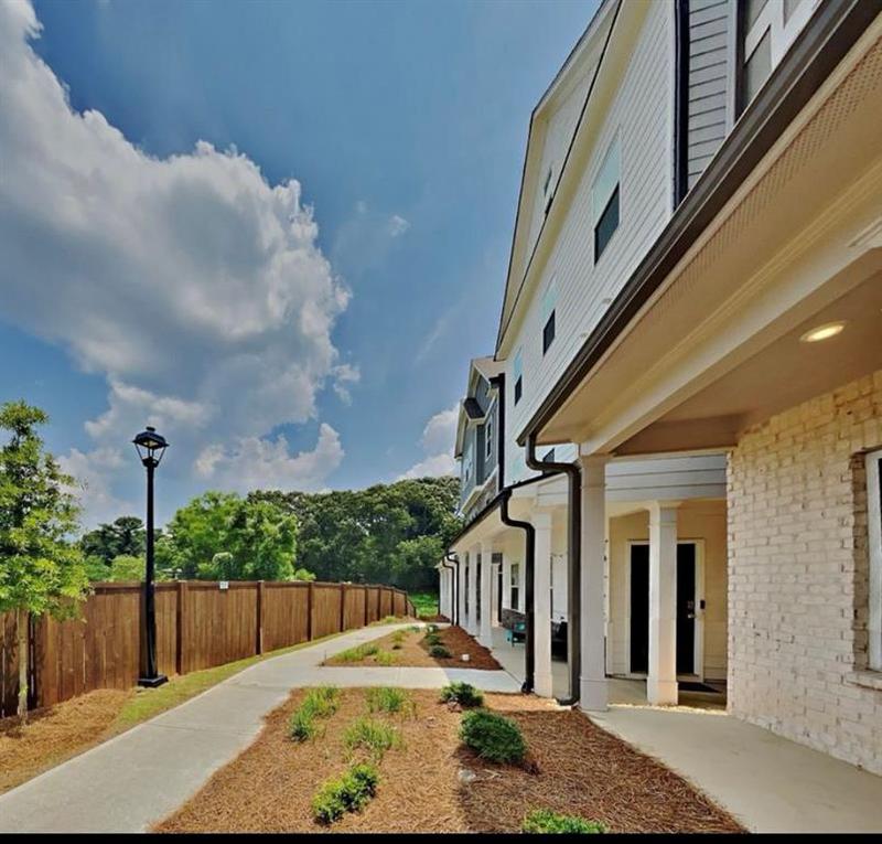 Image for property 2108 Irvin Court, Kennesaw, GA 30144