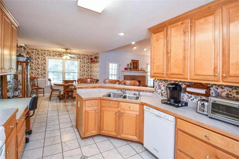 Image for property 4900 Flat Creek Road, Oakwood, GA 30566