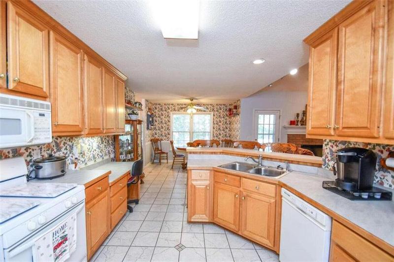 Image for property 4900 Flat Creek Road, Oakwood, GA 30566