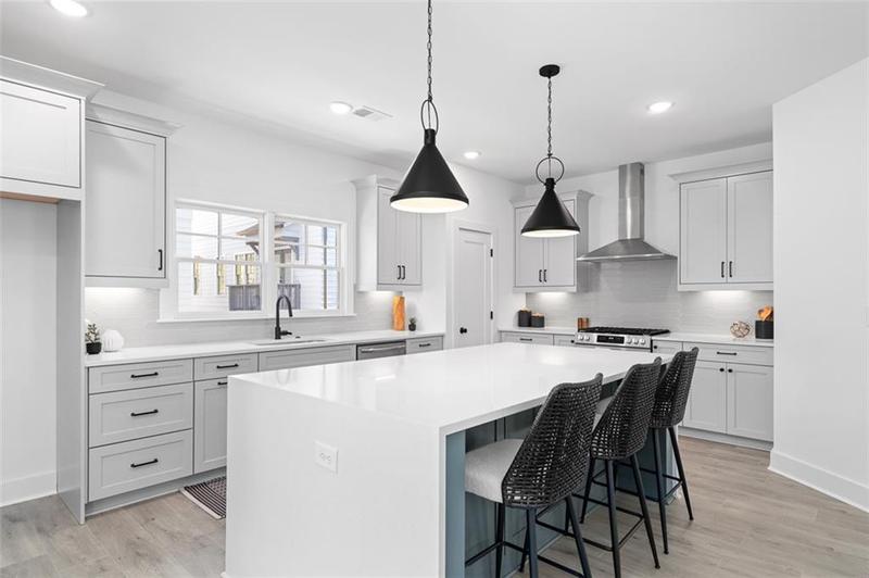 Image for property 3318 Stillwood Lane, Atlanta, GA 30354