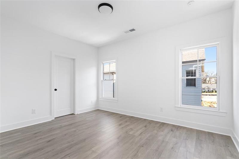 Image for property 3318 Stillwood Lane, Atlanta, GA 30354