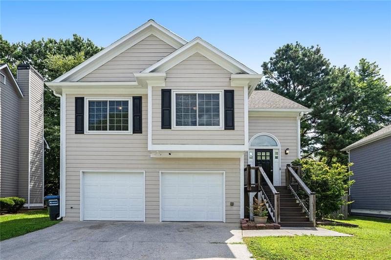 Image for property 2121 Cumberland Creek Trail, Marietta, GA 30008