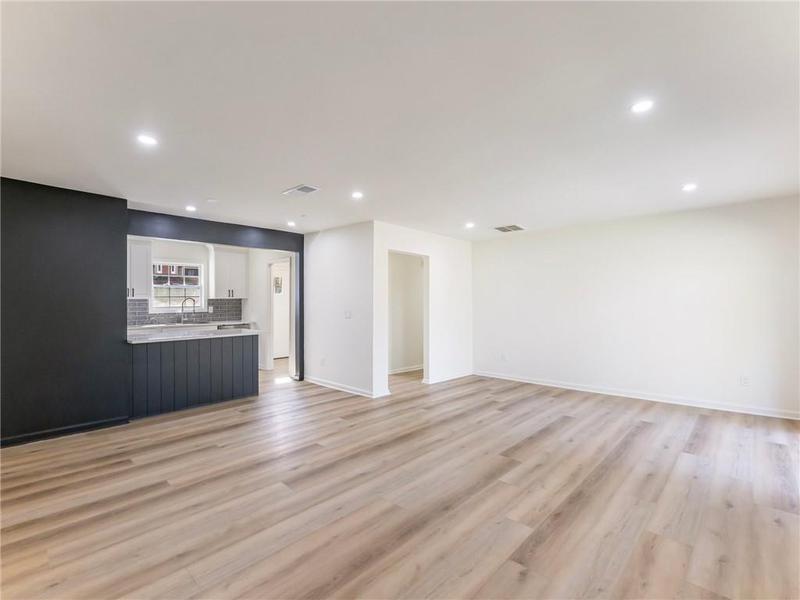 Image for property 1783 Big Valley Lane, Stone Mountain, GA 30083