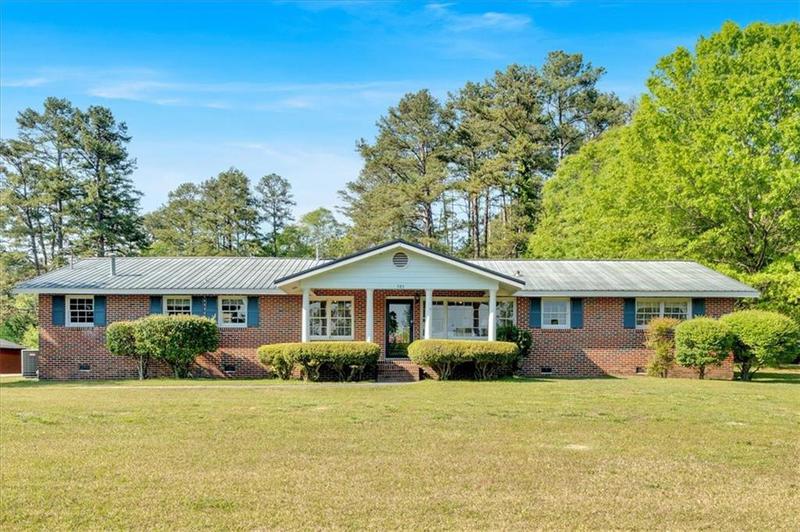 Image for property 383 Valley Grove Road, Cedartown, GA 30125