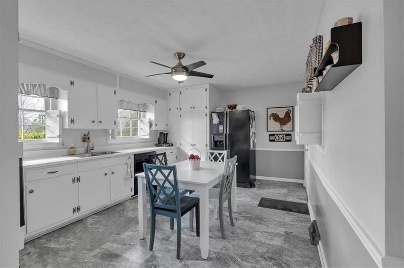 Image for property 383 Valley Grove Road, Cedartown, GA 30125