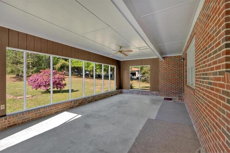 Image for property 383 Valley Grove Road, Cedartown, GA 30125