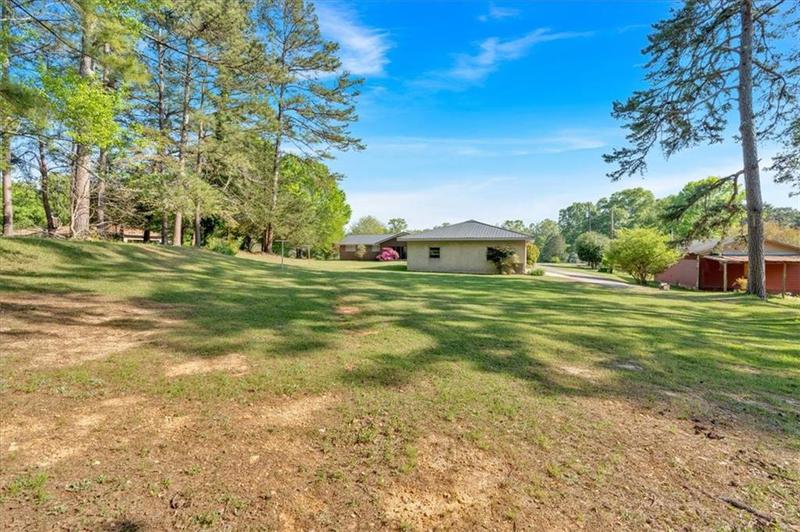 Image for property 383 Valley Grove Road, Cedartown, GA 30125