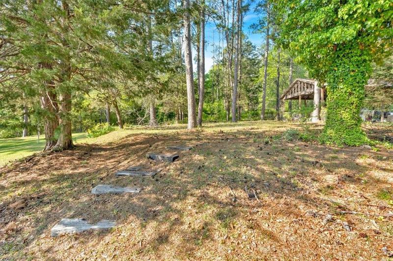 Image for property 383 Valley Grove Road, Cedartown, GA 30125