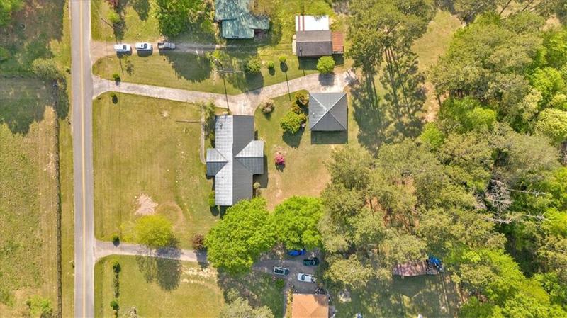 Image for property 383 Valley Grove Road, Cedartown, GA 30125