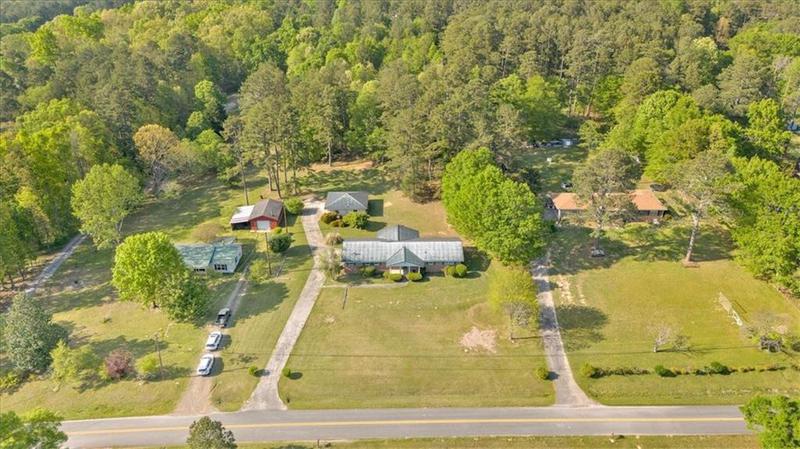 Image for property 383 Valley Grove Road, Cedartown, GA 30125